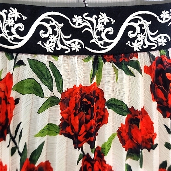 Alice + Olivia katz aysmmertic pleated multi printed Maxi skirt size XL - Picture 6 of 10